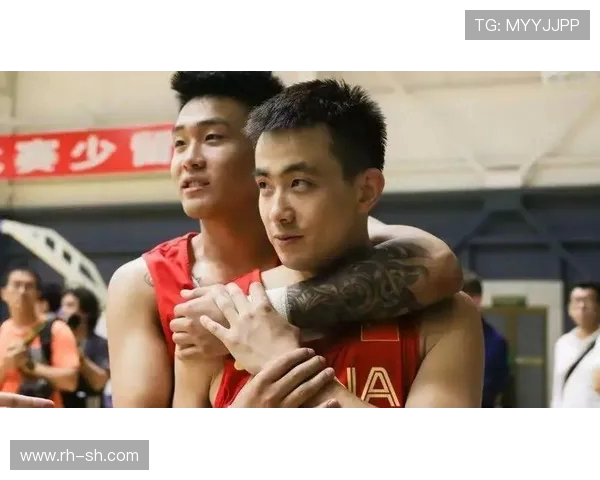 CBA足球运动员纹身：体育文化中的个性表达