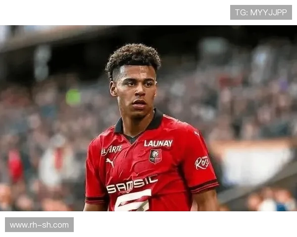 法甲历史上最具影响力的中场球员分析